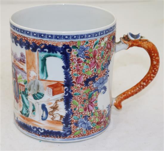 A Chinese export famille rose mandarin mug, Qianlong period, height 13.5cm